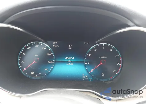 2019 Mercedes-Benz C 300 4Matic из США, поврежденный, VIN 55SWF8EB5KU289476